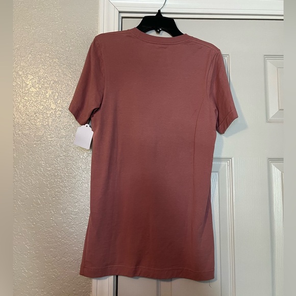 Boutique Tshirts - Picture 7 of 9